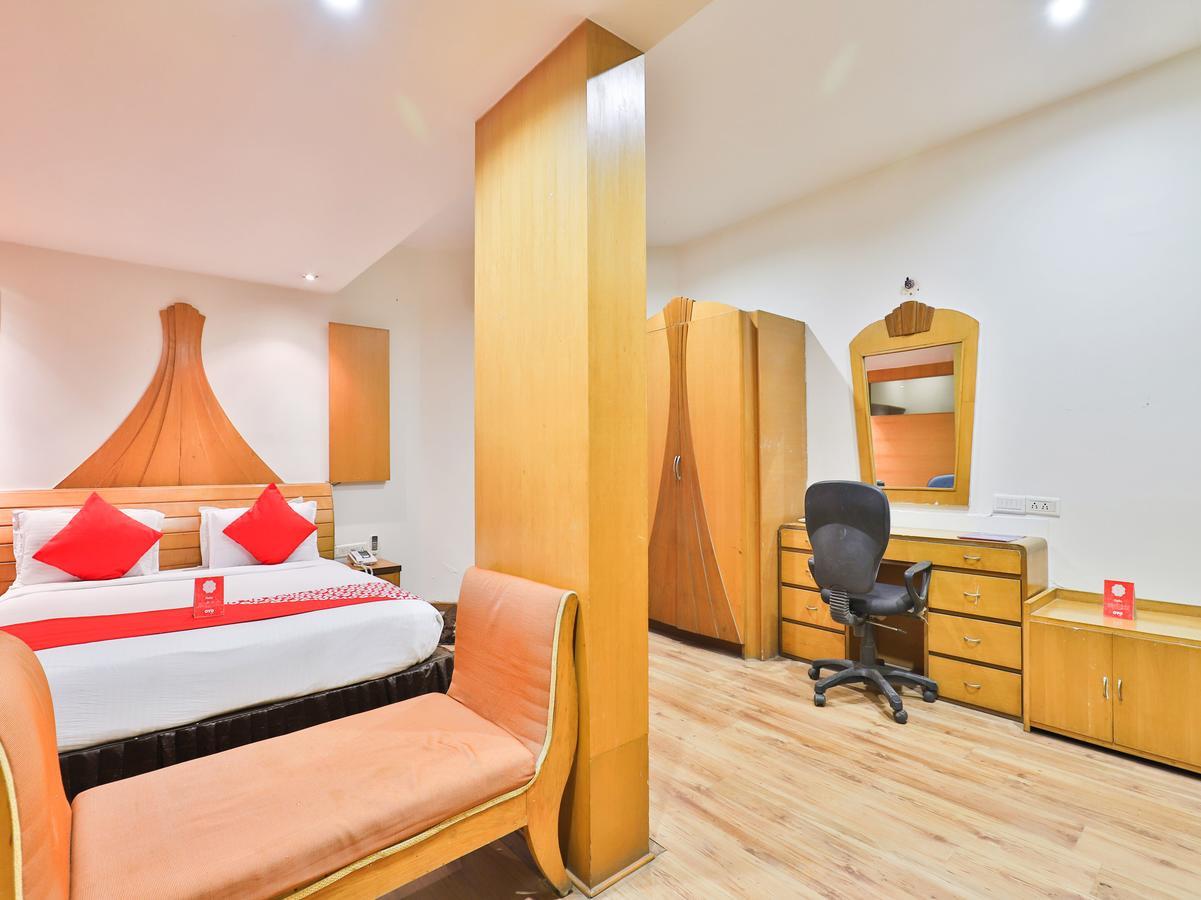 Oyo 1123 Hotel Rock Regency Ahmedabad Exteriör bild